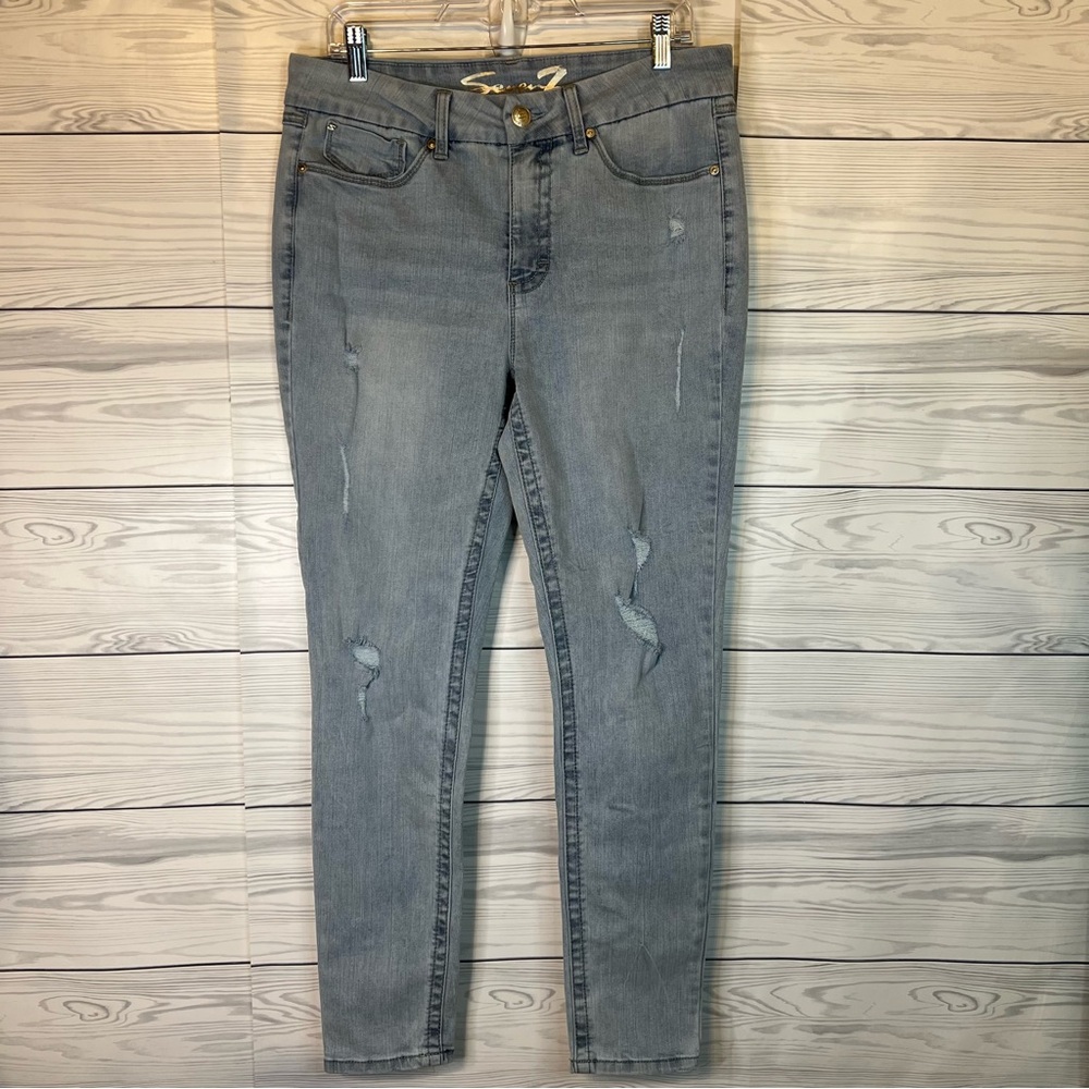 Size 12   Seven7  Distressed Skinny Jeans